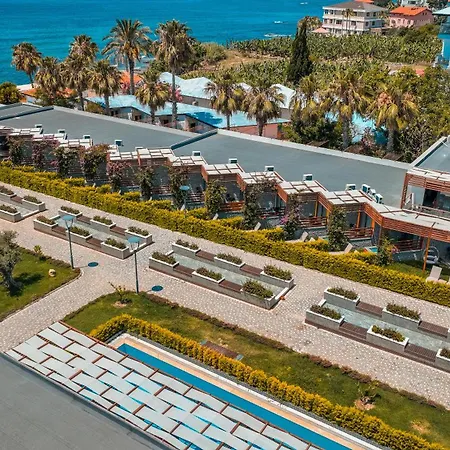 Feniks Hotel