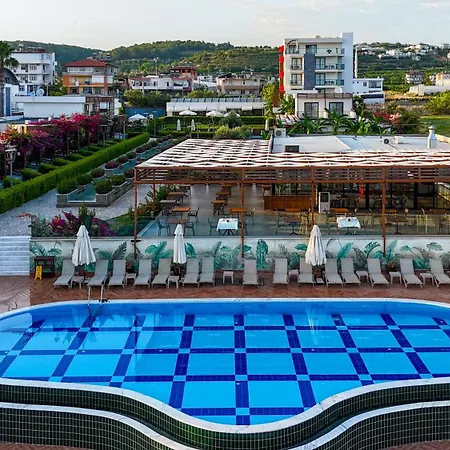 Feniks Priority Szálloda