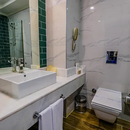 Hotel Feniks Priority Okurcalar