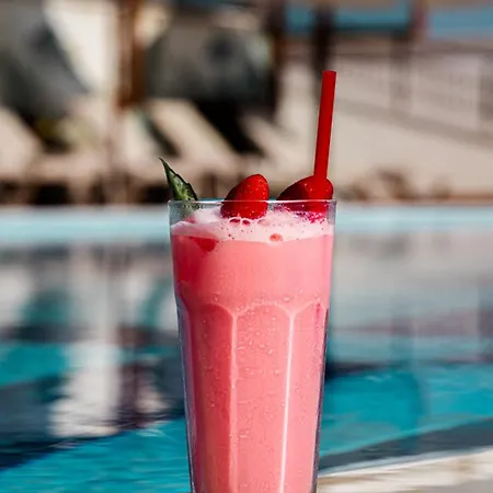 Feniks Priority Hotel Okurcalar