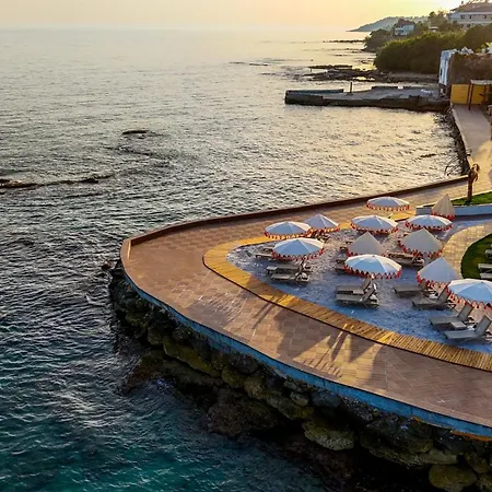 Feniks Priority Hotel 4*