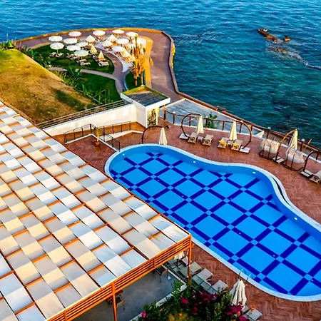 Hotel Feniks Priority 4*