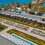 Feniks Priority Hotel