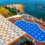 Hotel Feniks Priority 4*