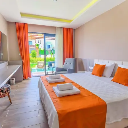 Feniks Priority Hotel Okurcalar